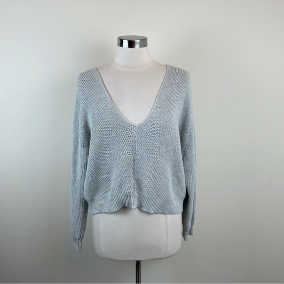 Lulus Solid Gray Knit V Neck Long Sleeve Sweater Women Small Boho Casual - Picture 1 of 7